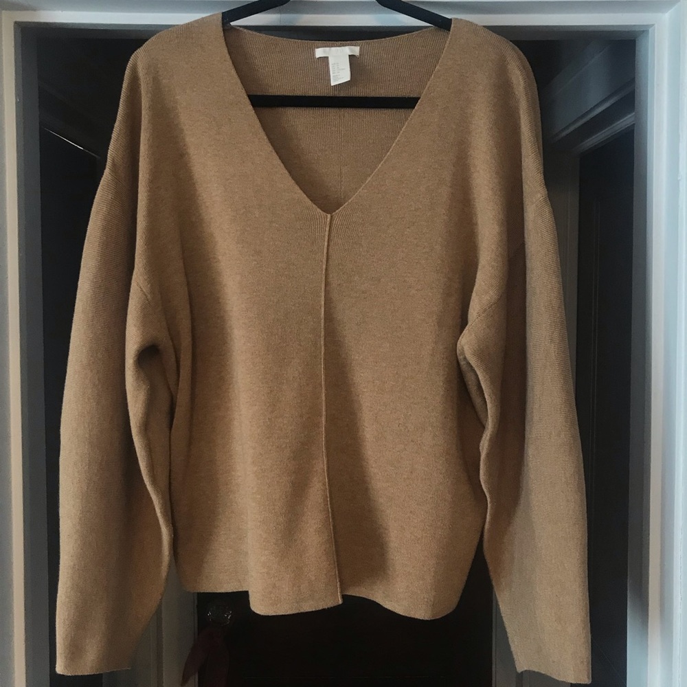 NWOT H&M cappuccino oversized sweater